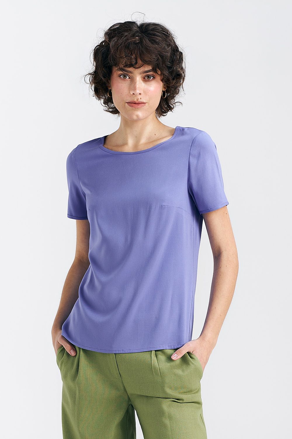 Violet viscose blouse with short sleeves and scoop neckline