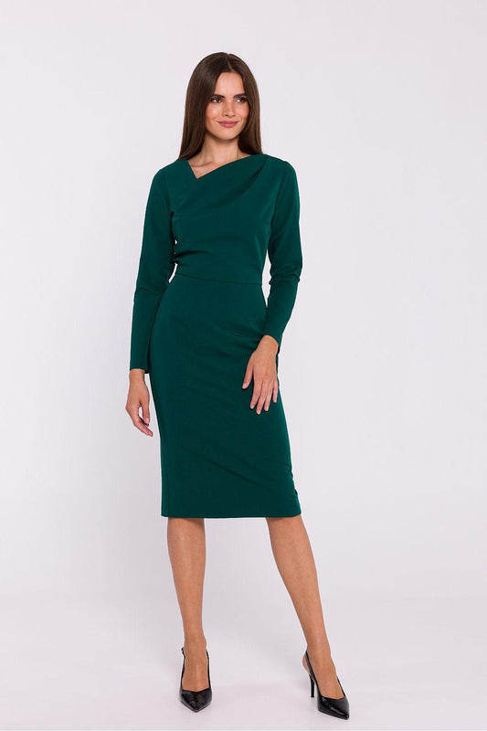 Green midi day dress with long sleeves and V-neck, fitted silhouette and draped waist