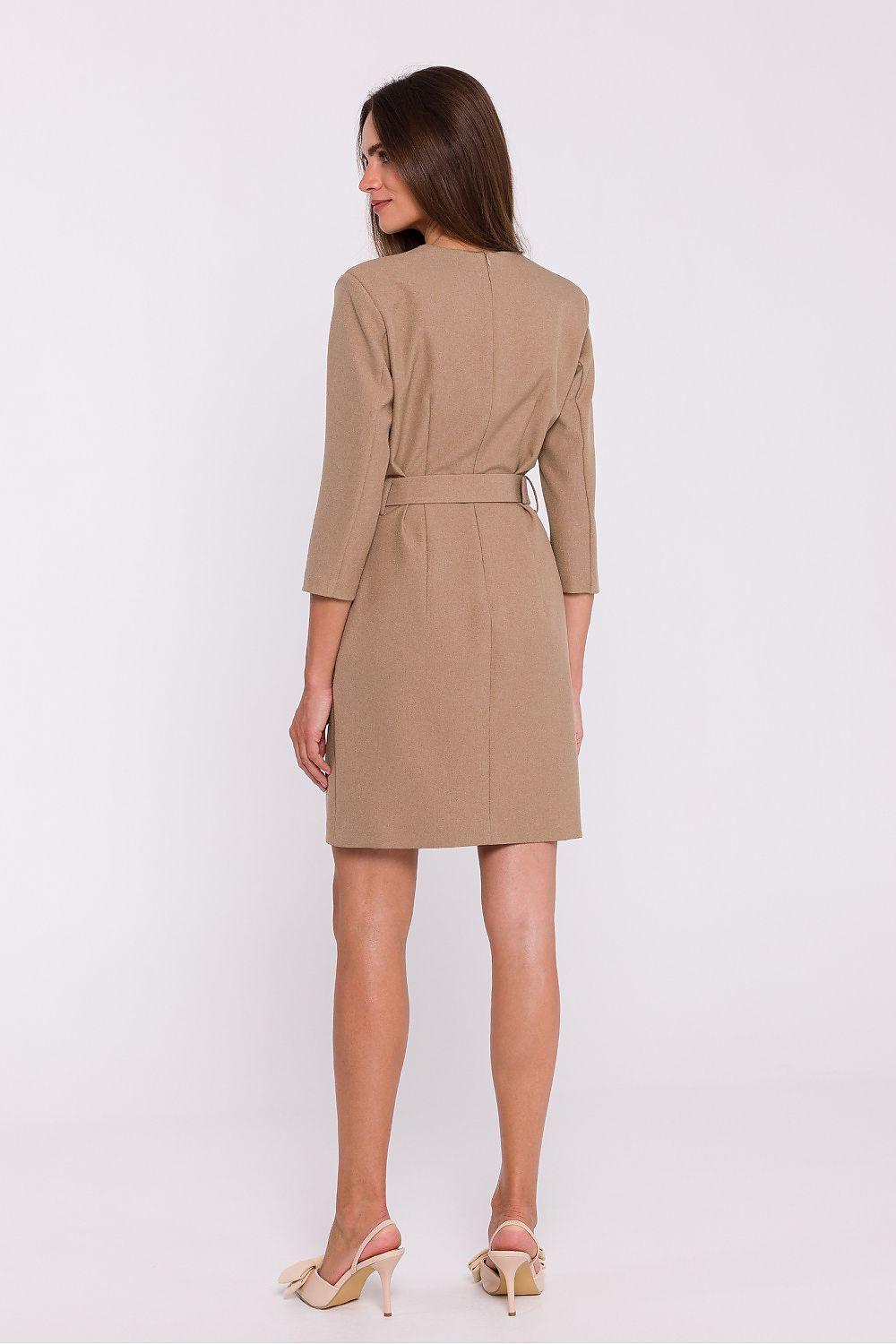 Beige daydress with back V-neck, 3/4 sleeves, and waist belt