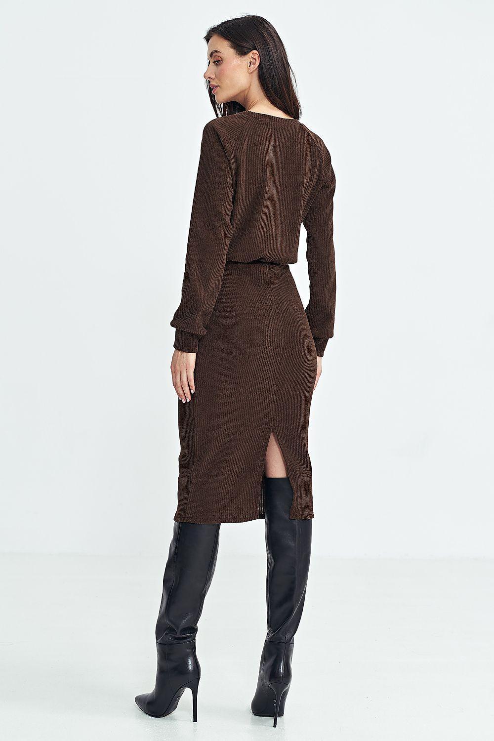 Brown ribbed knit midi daydress, back view with long sleeves