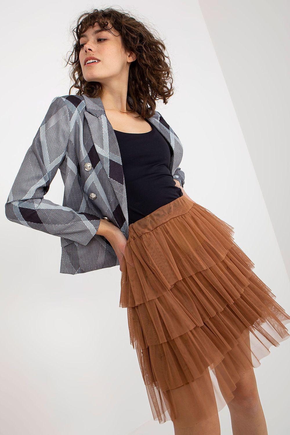 Tiered ruffle short skirt in brown, swaying layered pleats