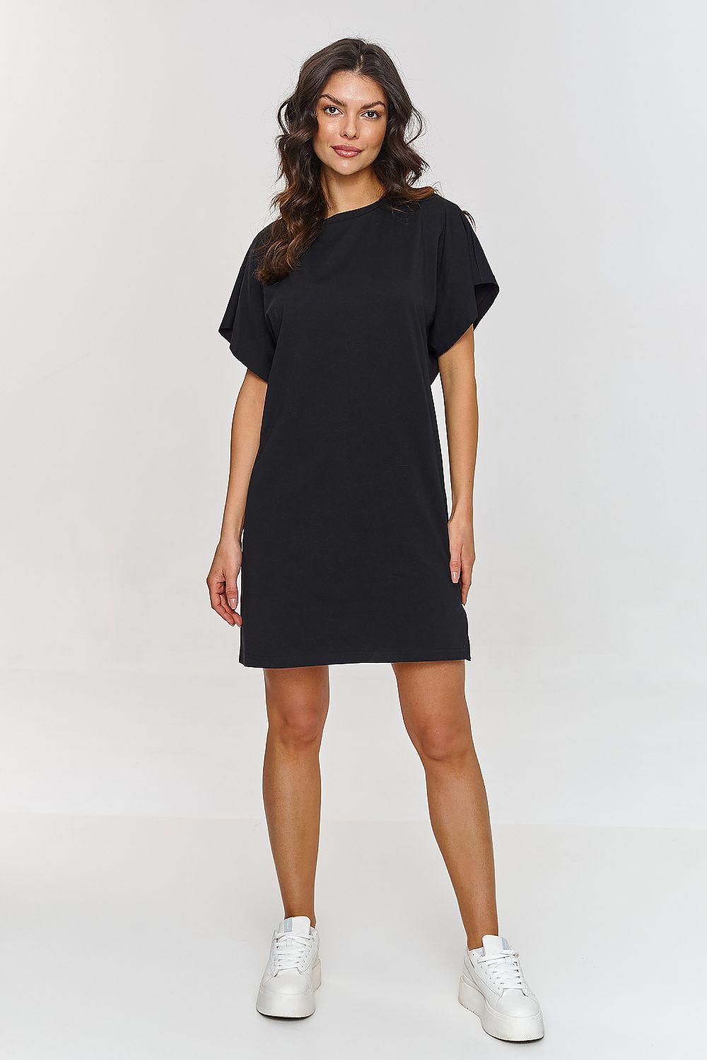 Makadamia daydress, black short-sleeve shift dress with straight hem