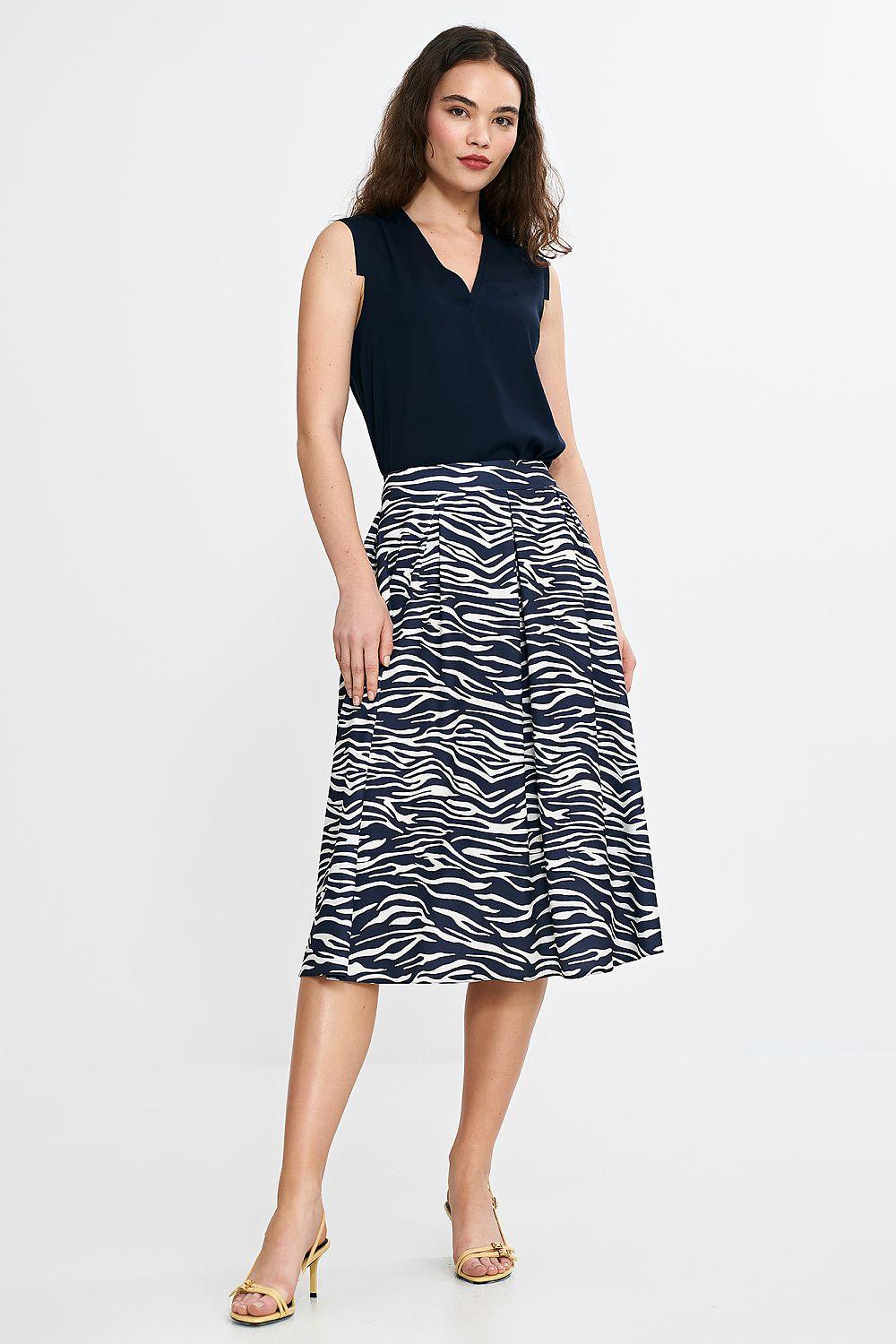 Nife zebra-print midi skirt, navy base with white wavy stripes, full front view