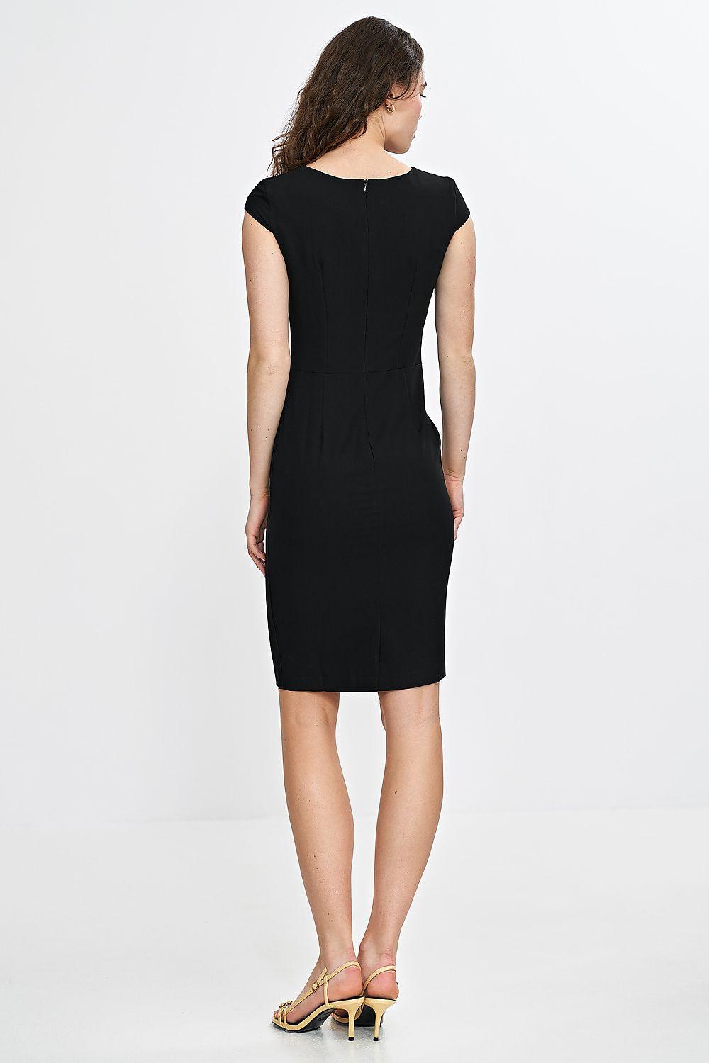 Black daydress with short sleeves, back view, fitted knee-length