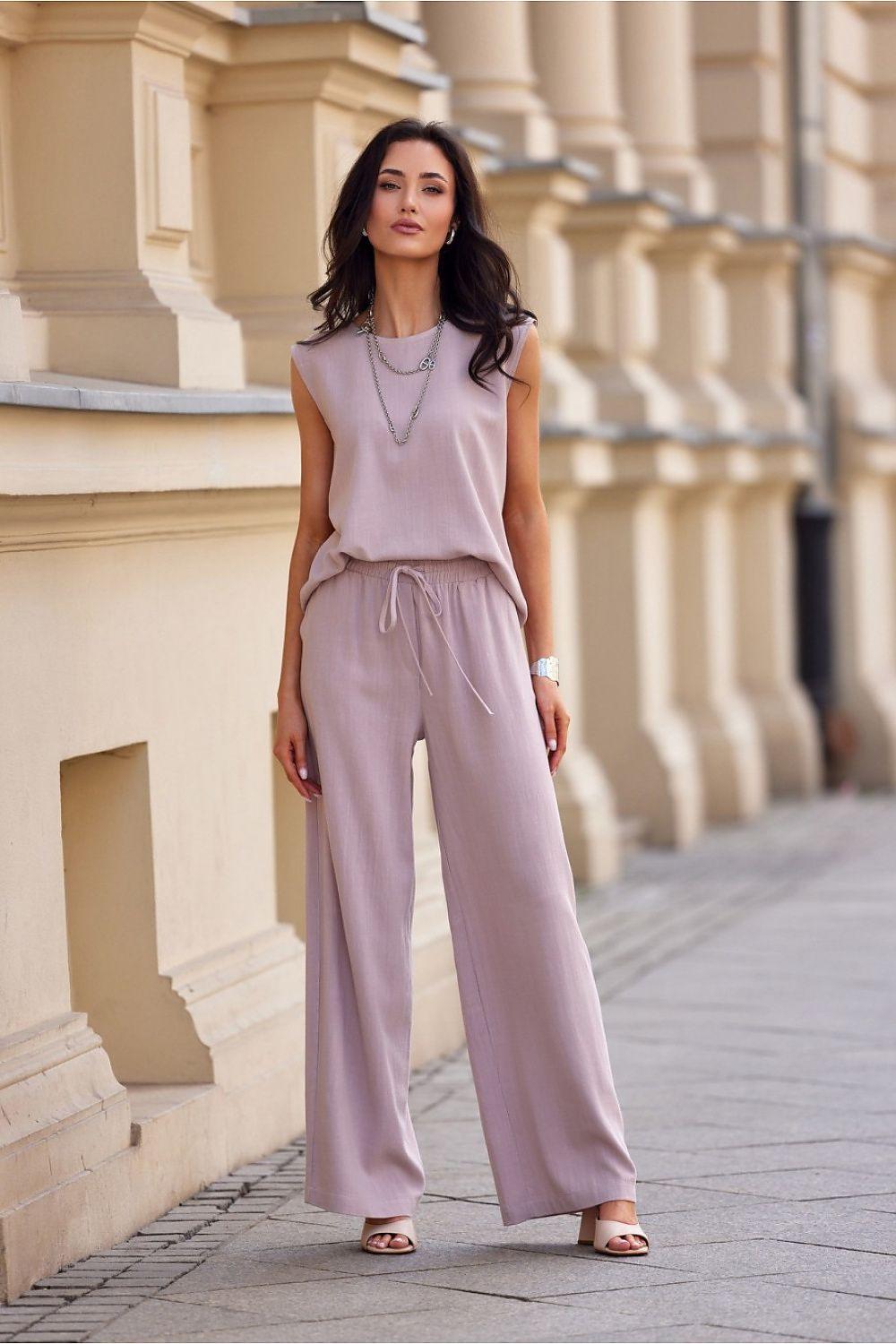 High-waist pink wide-leg trousers with adjustable drawstring waist