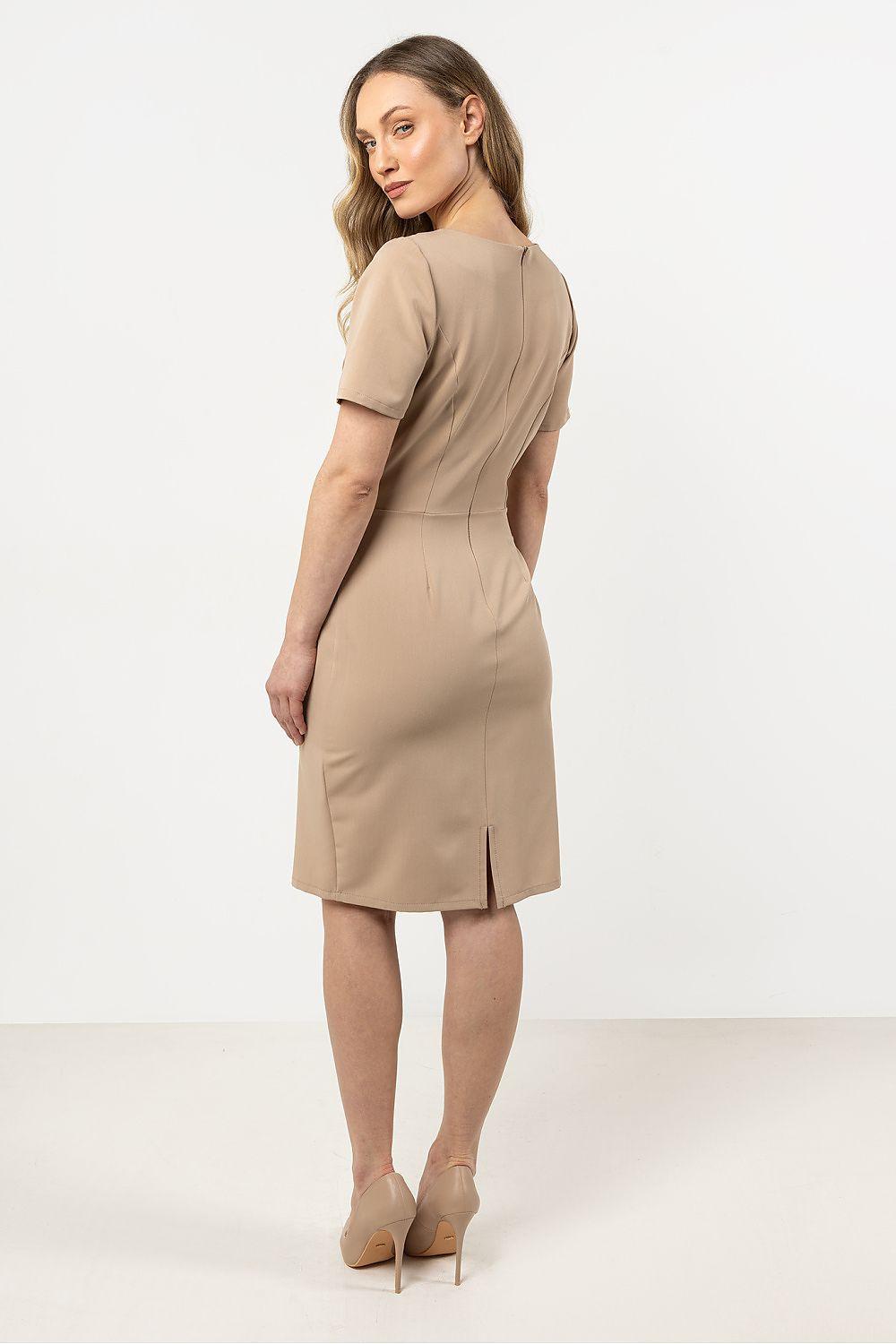 Beige daydress with short sleeves and front seam slit, fitted knee-length.