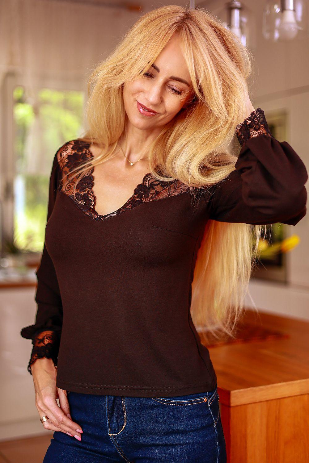 Mirale blouse dark black with lace-trim V-neck and ruffled puff sleeves