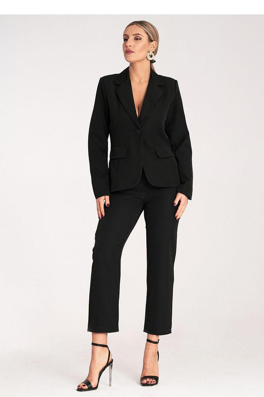 Black blazer and ankle-length trousers set with patch pockets and tailored fit