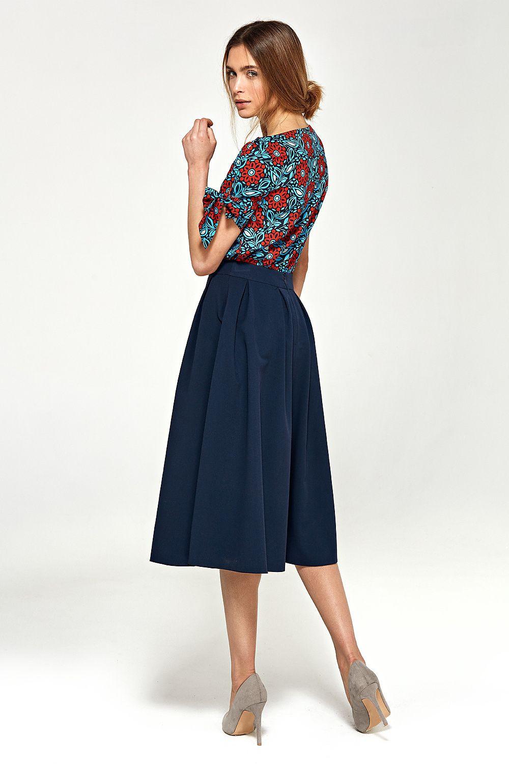 Navy A-line pleated midi skirt with gathered waist