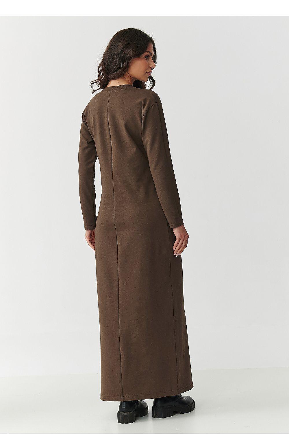 Brown long-sleeve cotton day dress, back view