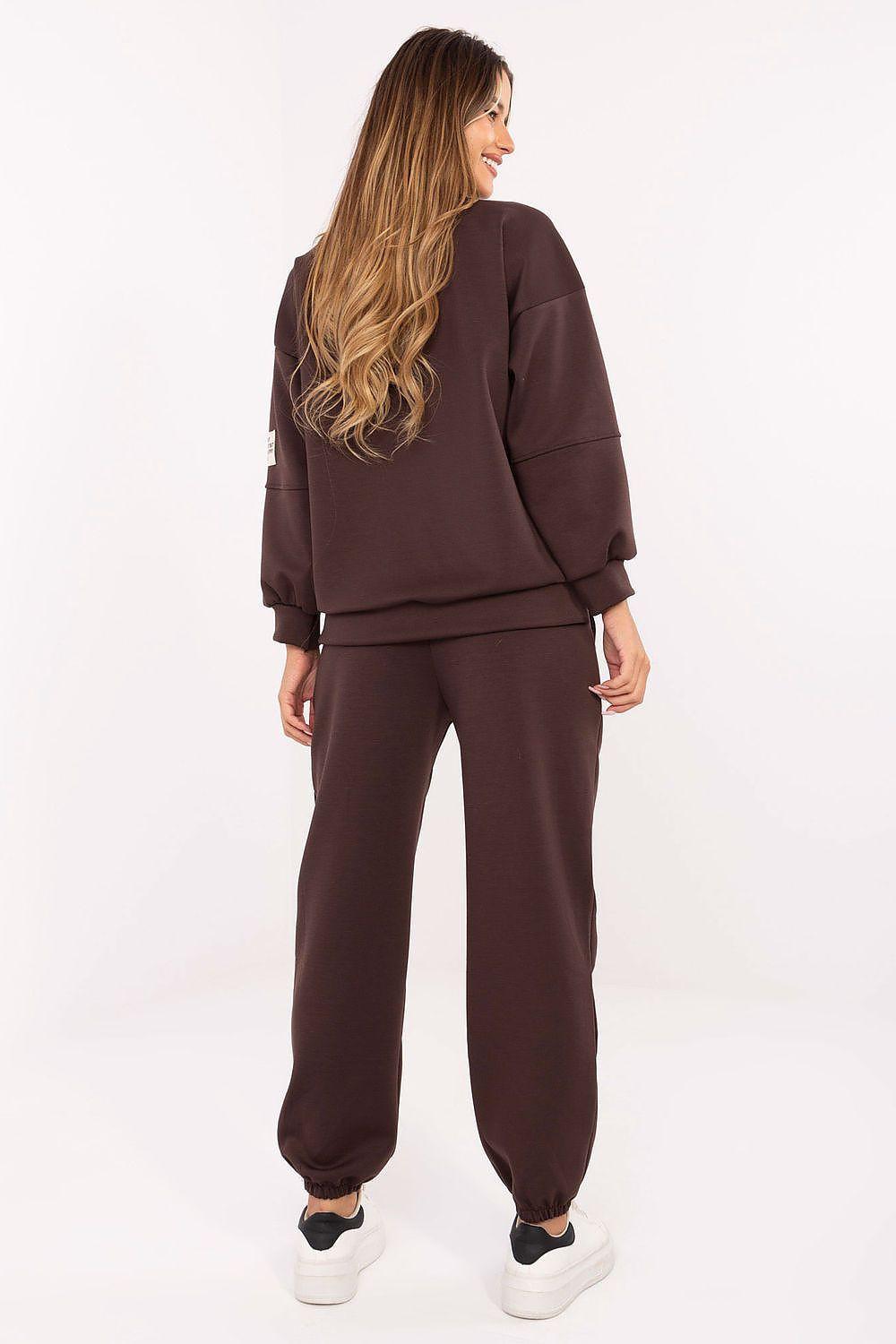 Women’s dark brown tracksuit set with long-sleeve top and jogger pants