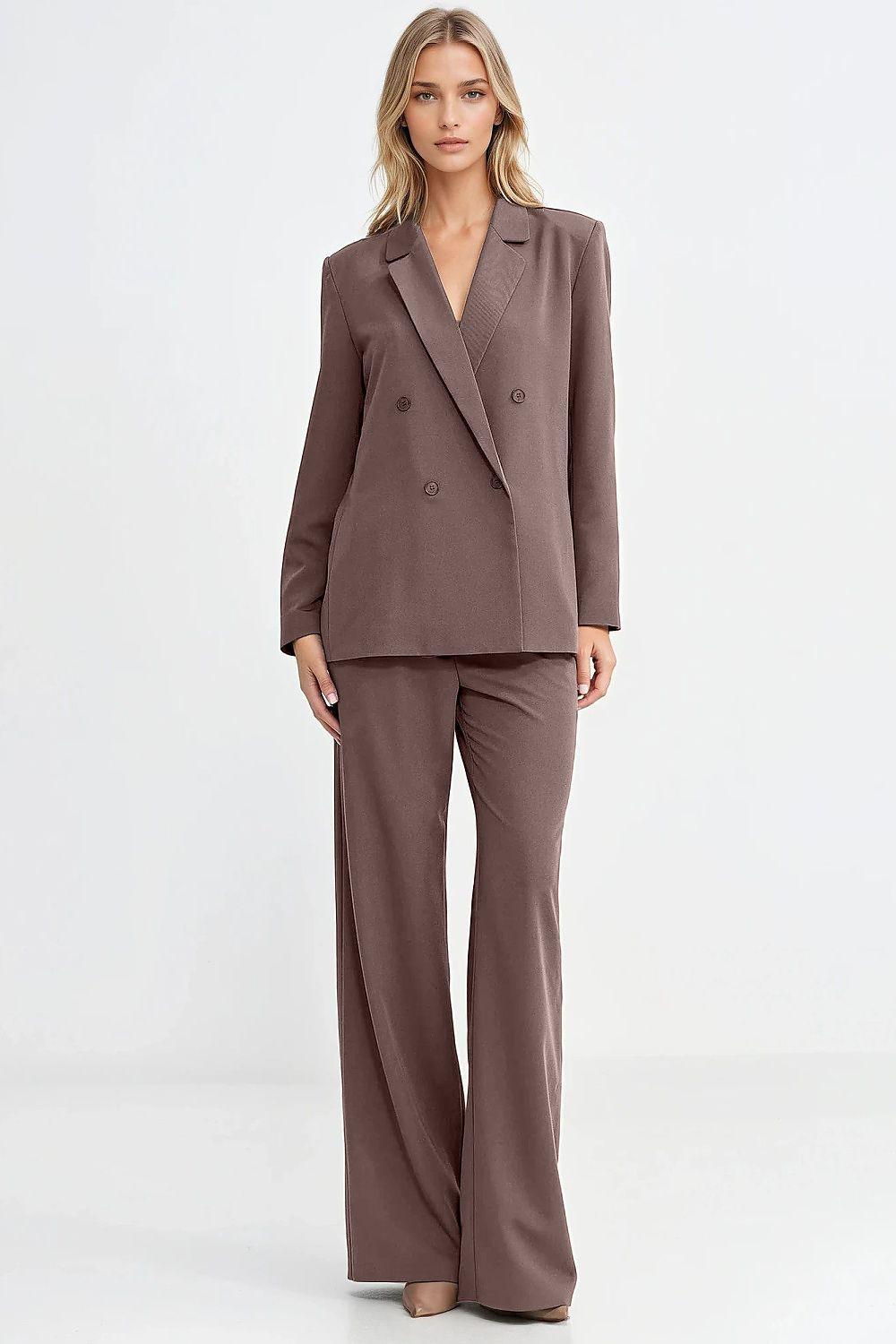 Brown wide-leg trousers with front crease and belt loops