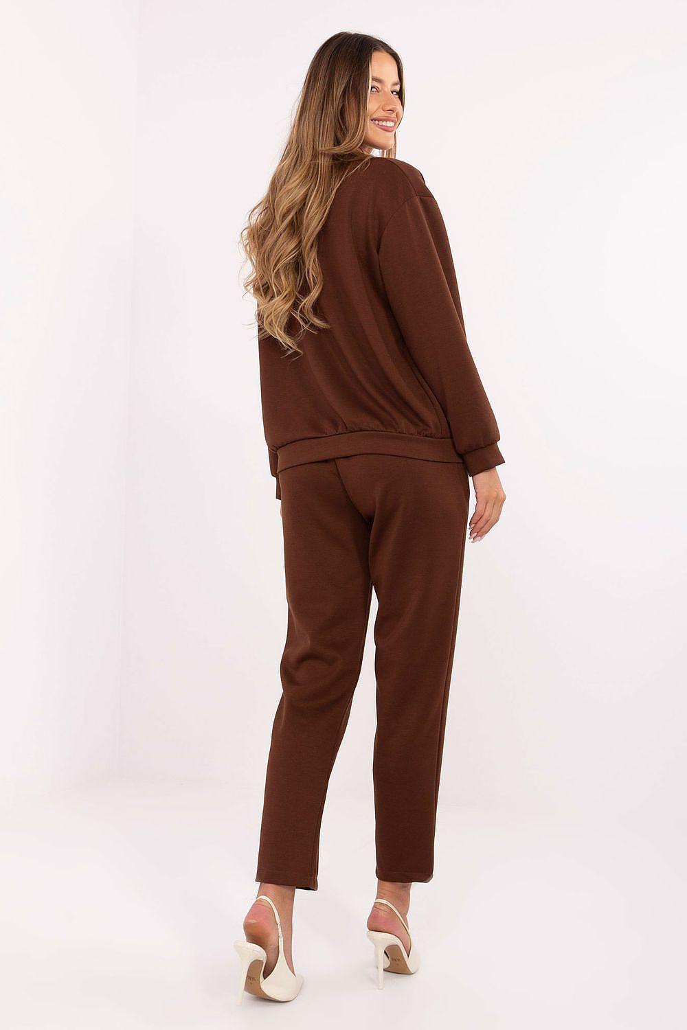 Brown hoodie and high-waist pants set, back view, cuffed sleeves, tapered legs