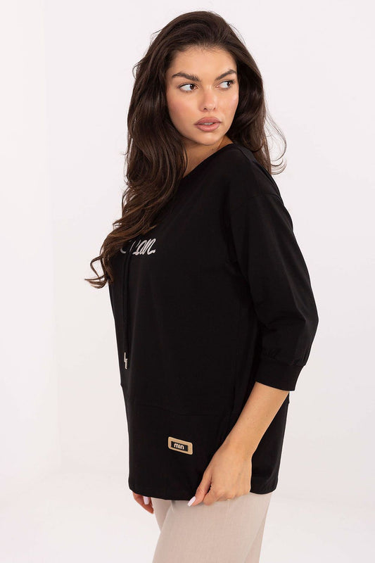 Blouse model 218387 Relevance