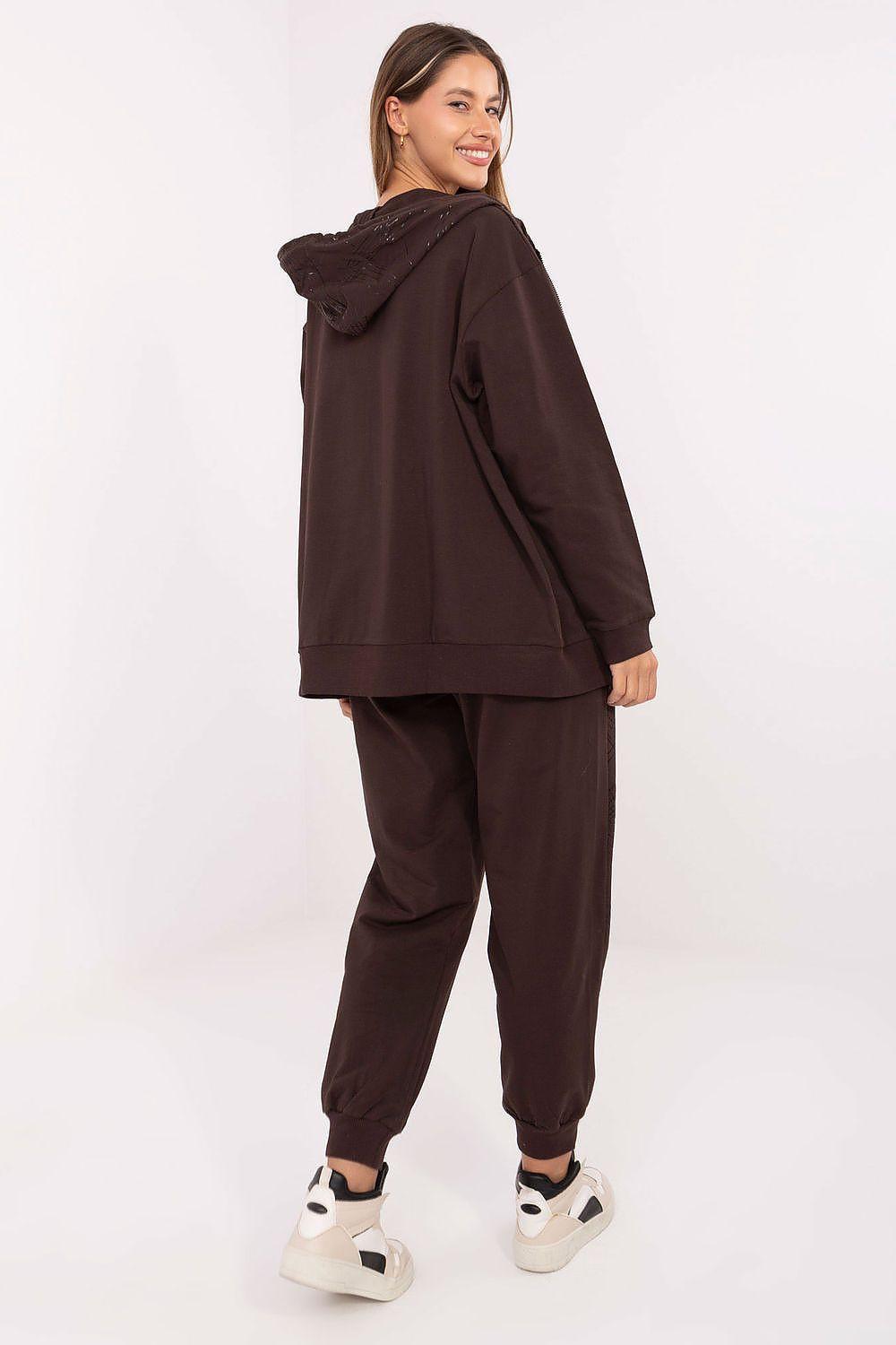 Brown zip hoodie and jogger set with kangaroo pocket and cuffed legs