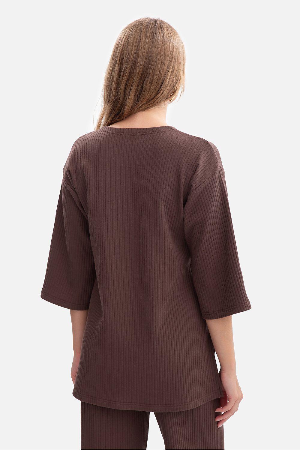 BeWear brown tunic blouse, back view, round neck with 3/4-length sleeves