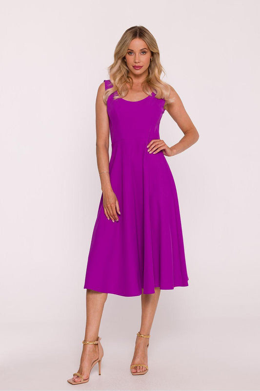 Evening dress in violet, sleeveless midi length with round neckline and gathered skirt