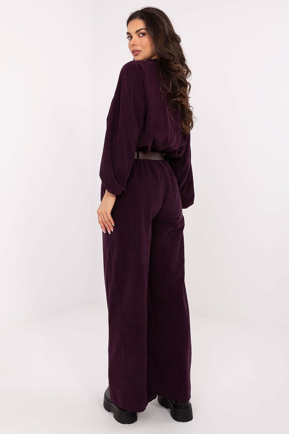 corduroy trousers model 220285 Italy Moda