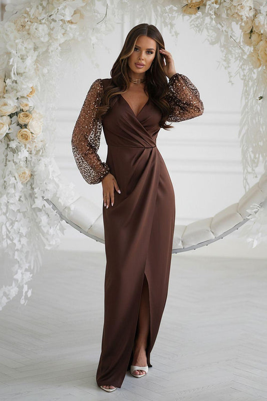 Brown maxi dress with V-neck, sequin sleeves and front slit