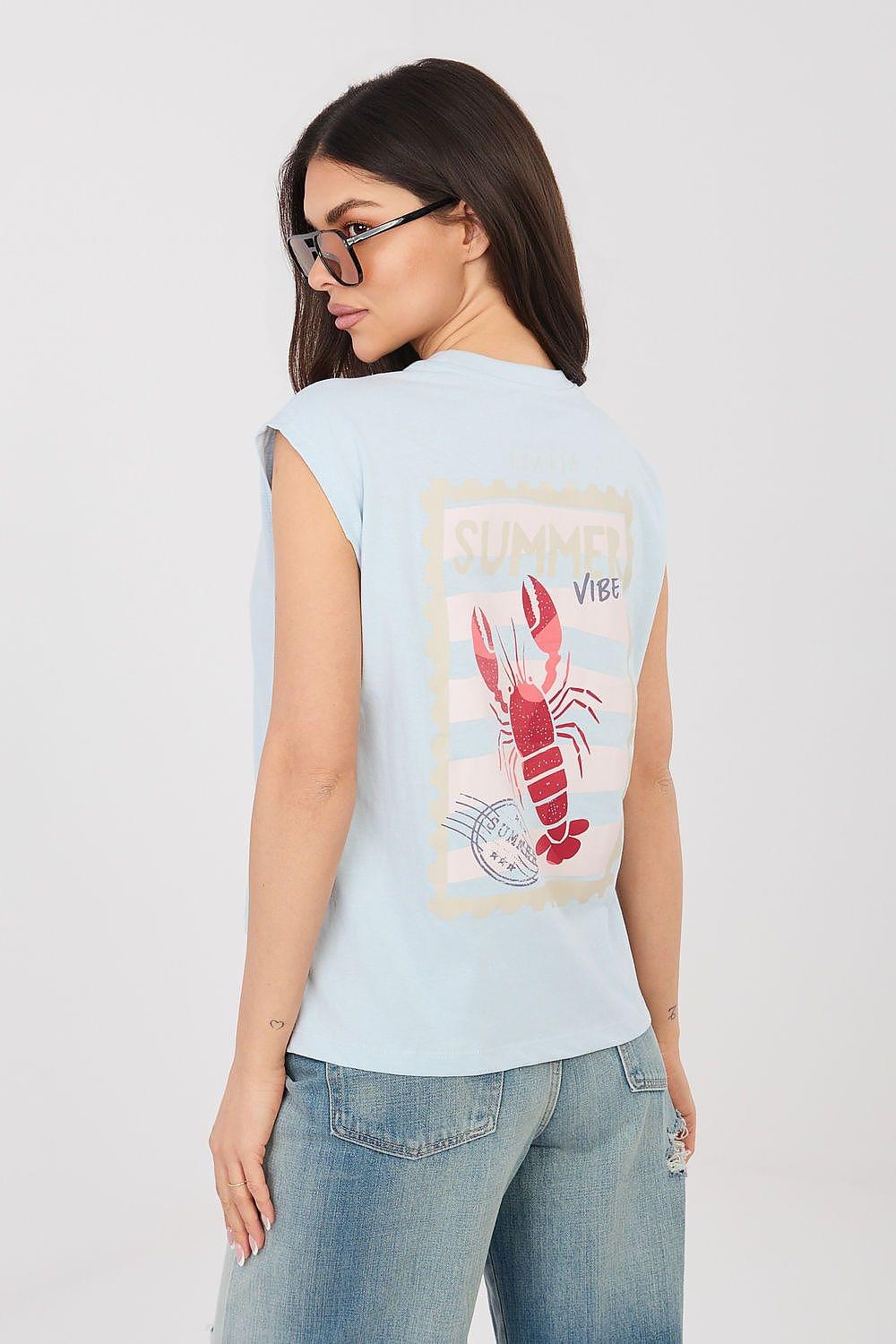 Light blue sleeveless graphic T-shirt with lobster print and 'SUMMER vibes' text
