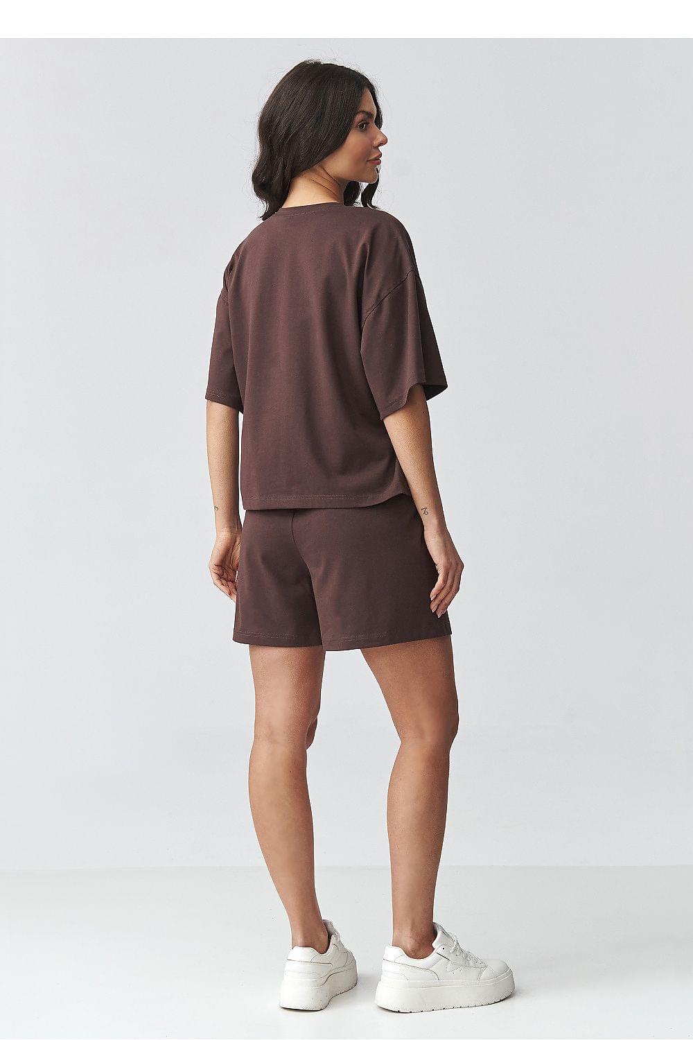 Makadamia two-piece set, back view: dark brown short-sleeve top and elastic-waist shorts