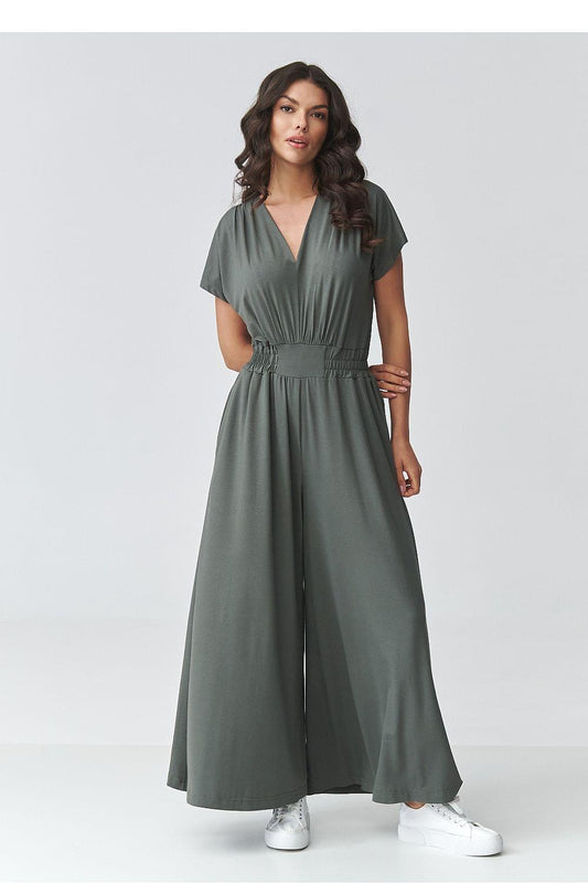 V-neck maxi dress with short sleeves and gathered waist, olive-green