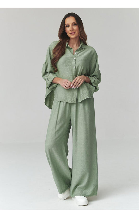 Green button-up blouse with loose fit and wide-leg pants, two-piece set