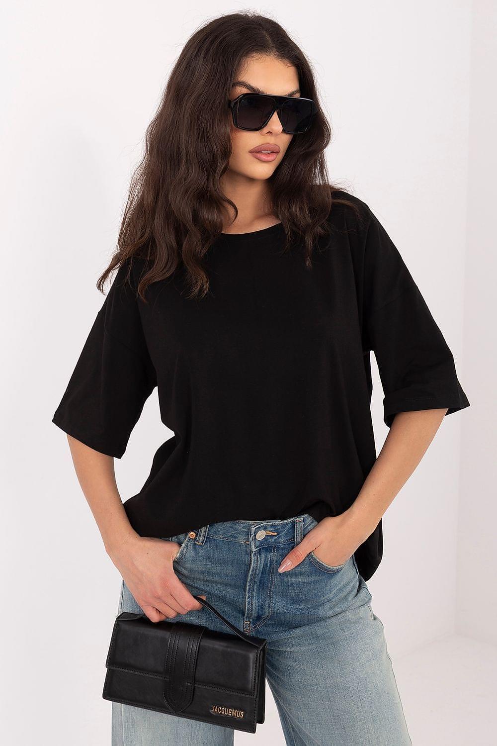 Black short-sleeve T-shirt, crew neck, front view