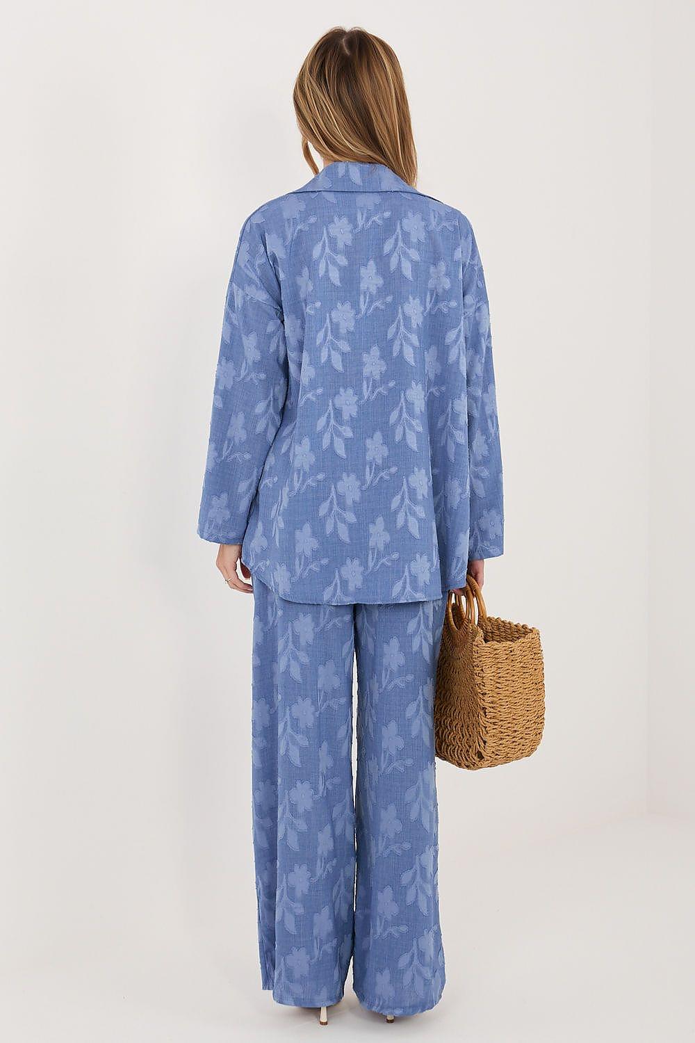 Blue floral print two-piece set with long blazer and wide-leg pants, back view