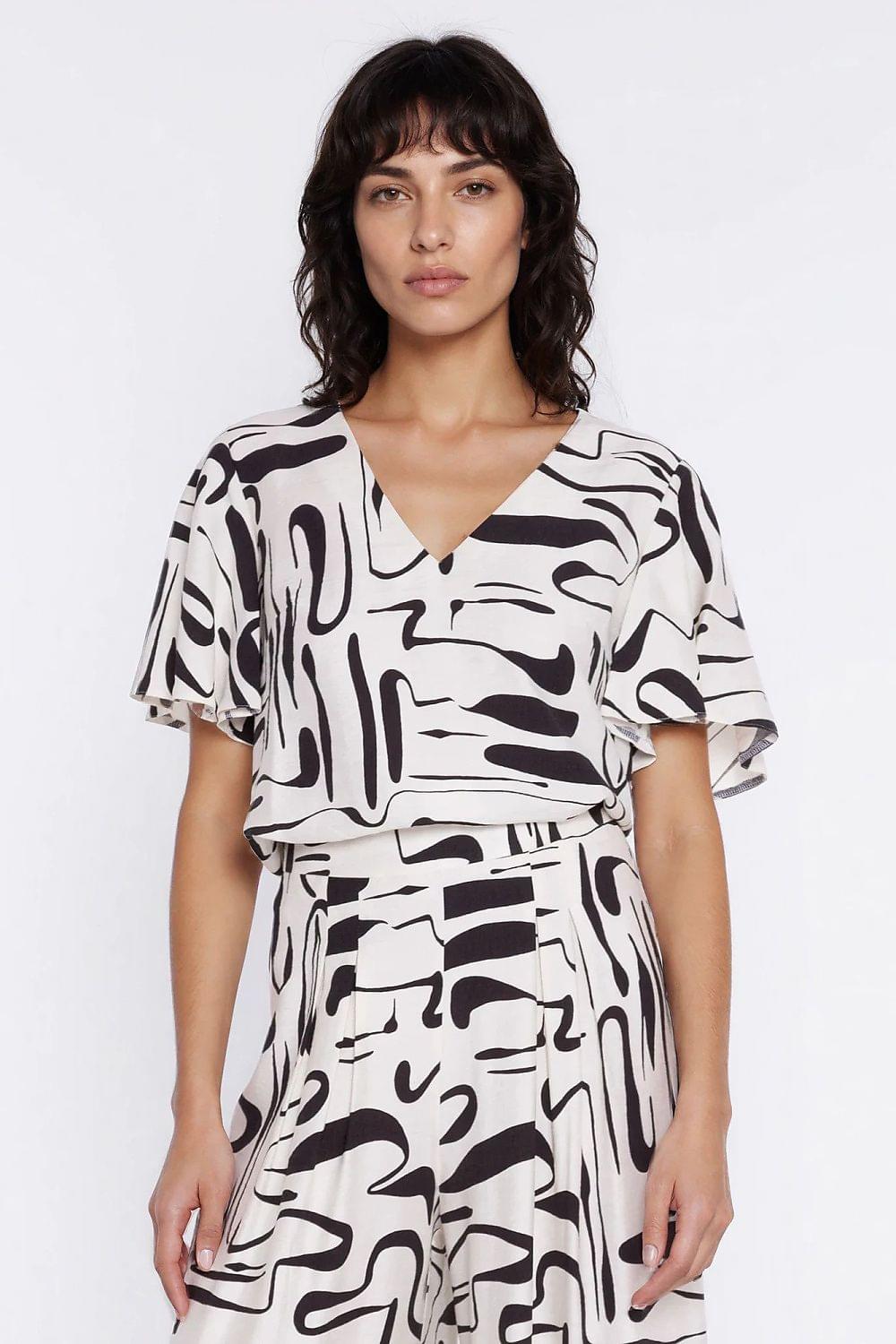 Blouse model 228021 Nife