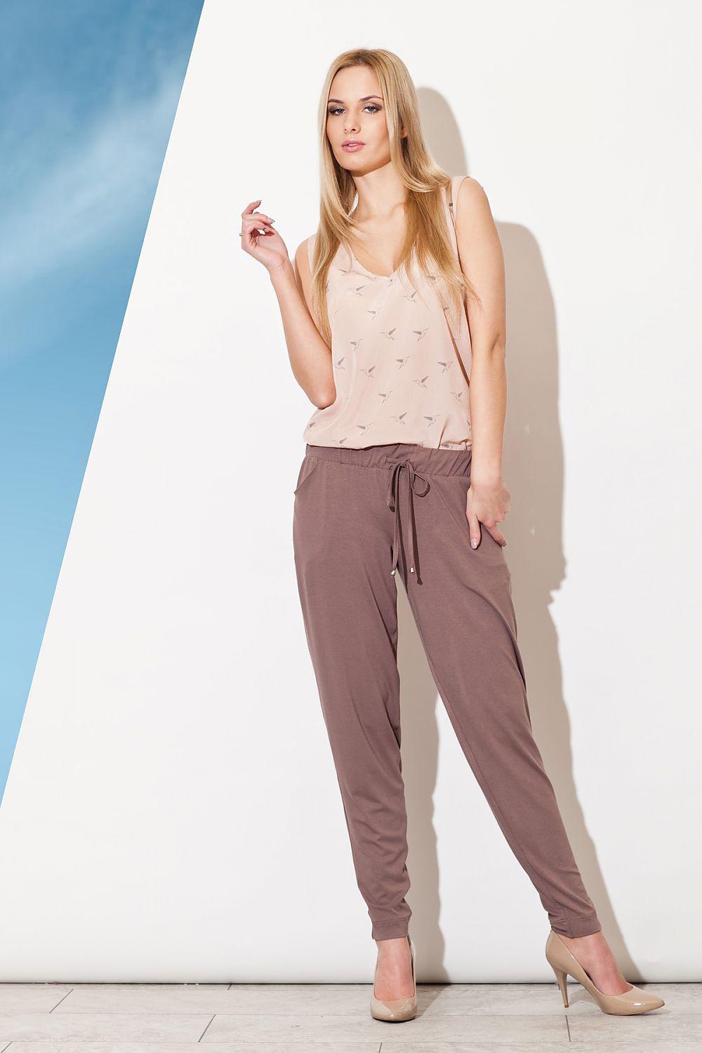 Women’s trousers in dark plum, drawstring waist, ankle-length tapered legs