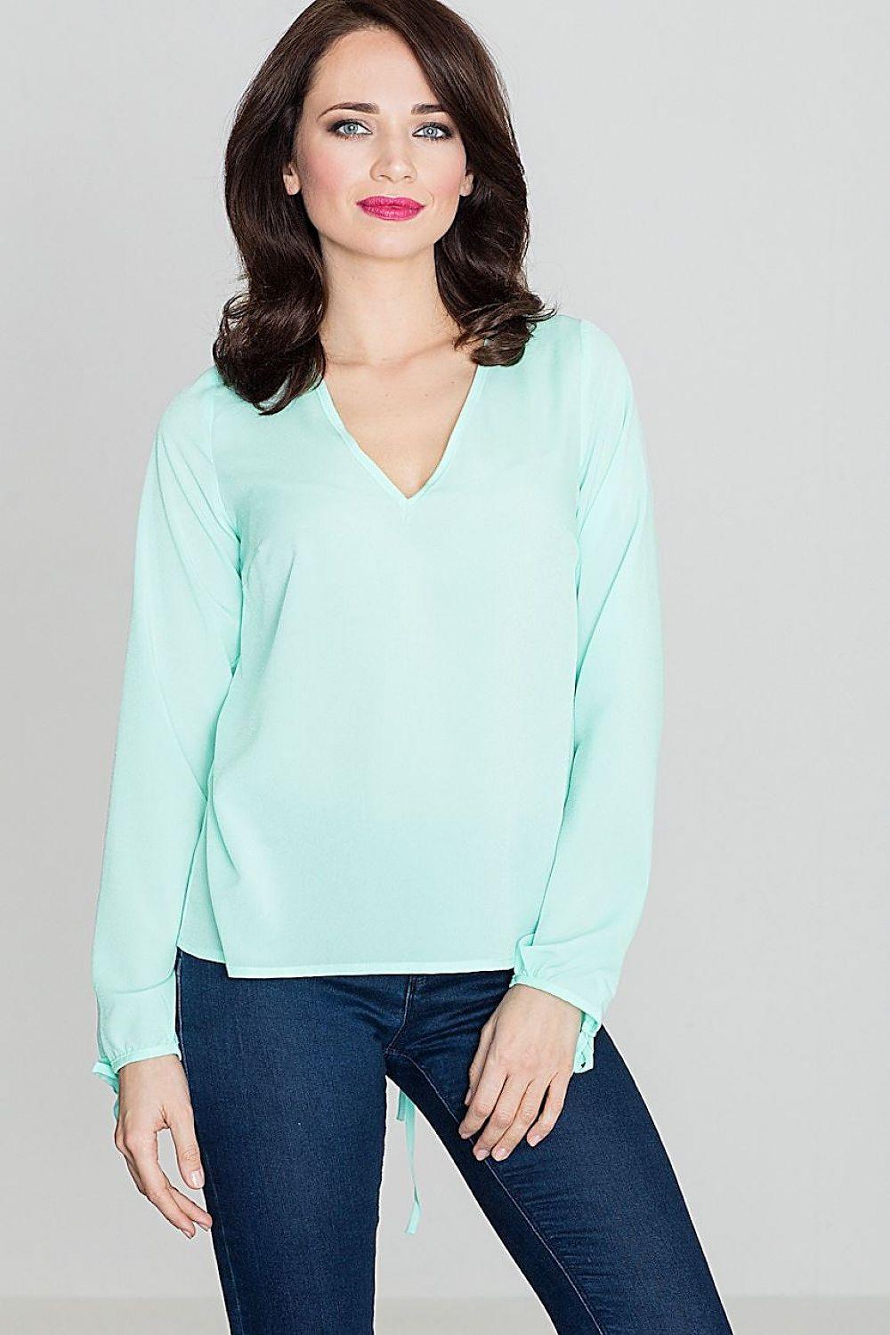 Green blouse with heart neckline, long sleeves