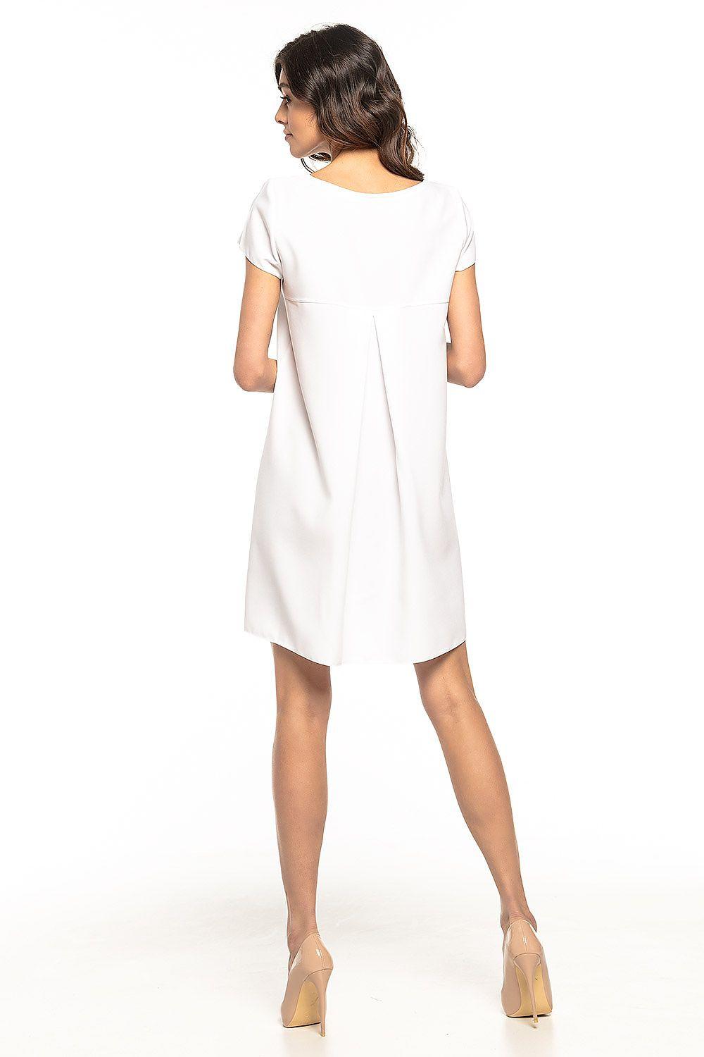White daydress back view, short sleeves, yoke seam, A-line knee-length