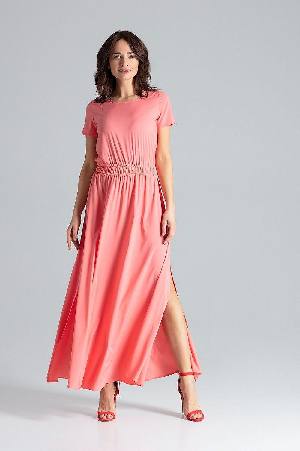 Lenitif daydress in pink with short sleeves, ruched waist, flowing midi skirt