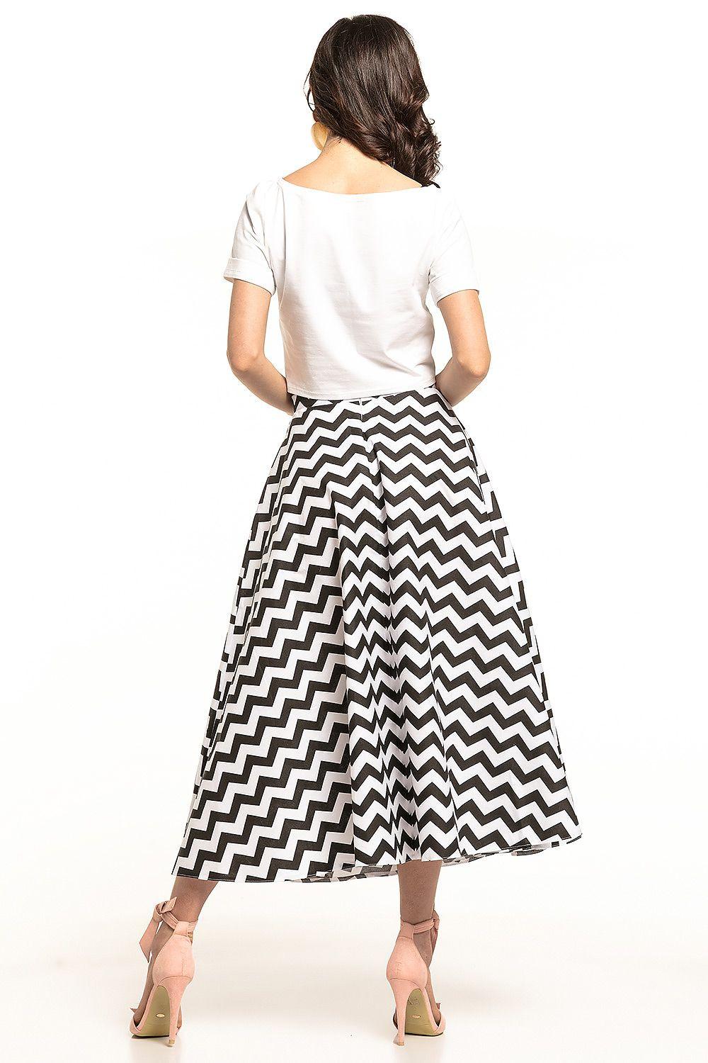 Black zigzag midi skirt, flared A-line silhouette with elastic back waist