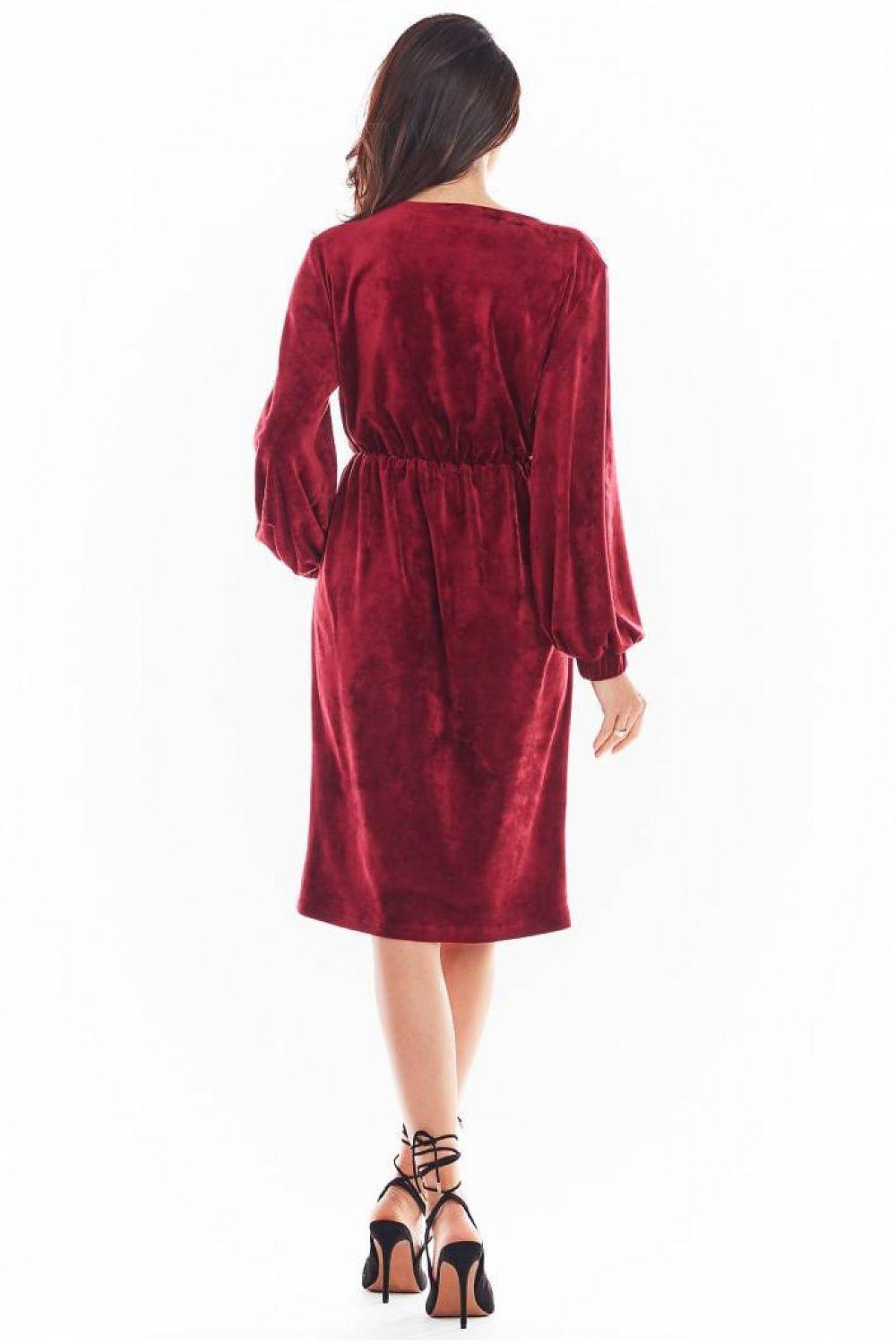 Red evening dress back view, velvet texture, long sleeves, gathered waist, midi length