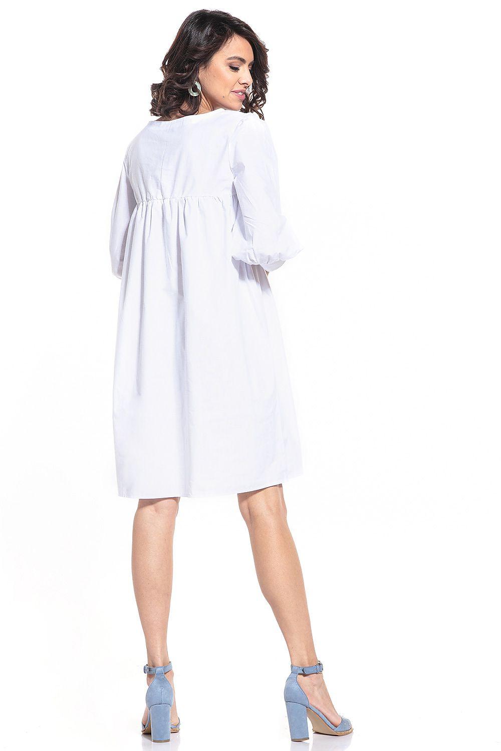 Tessita daydress in white, gathered yoke, 3/4 sleeves, back view