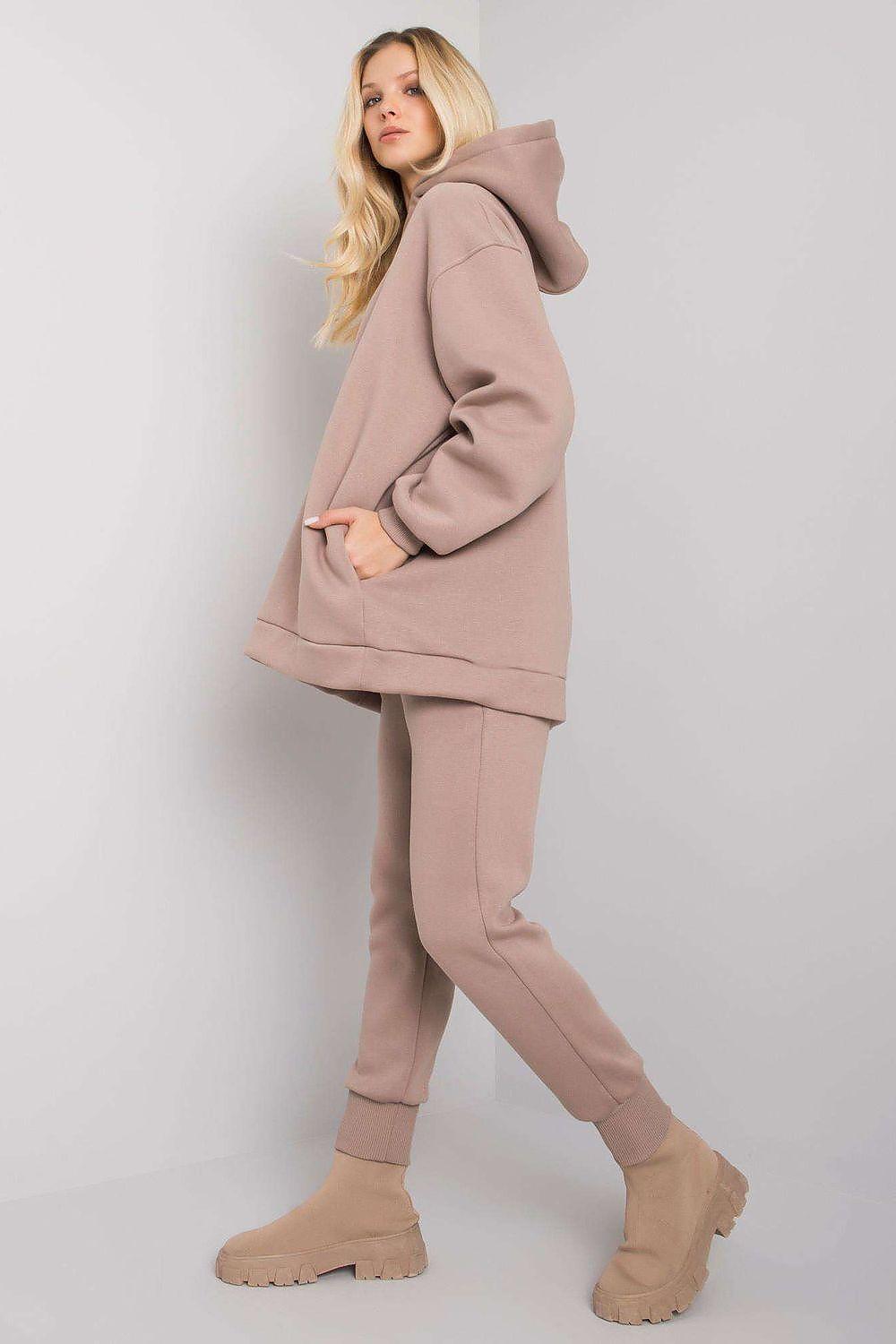 Beige sweatshirt and sweatpants set, pullover hoodie with matching joggers