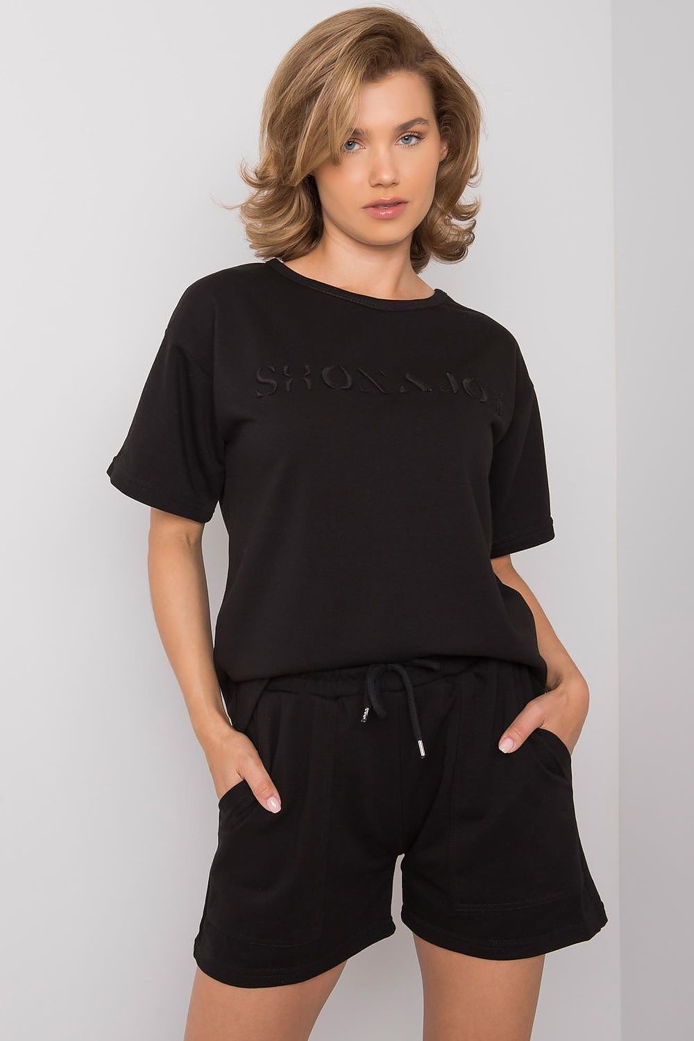 Black short-sleeve T-shirt and drawstring shorts summer set