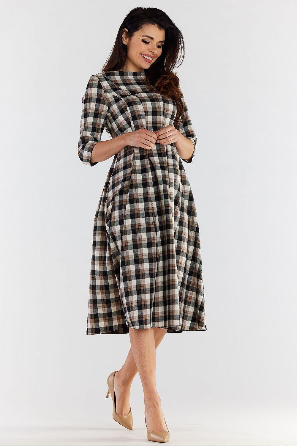 Awama brown plaid midi daydress with 3/4 sleeves and round neckline