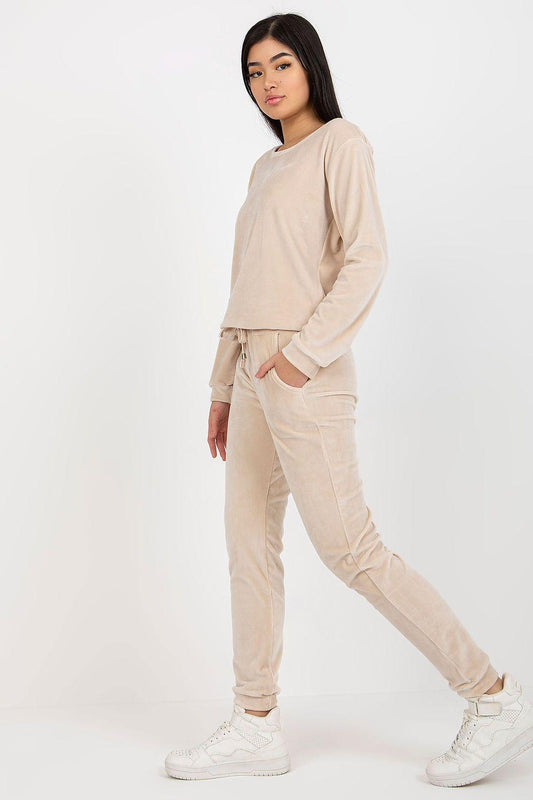 Beige velour tracksuit set with long-sleeve top and cuffed jogger pants