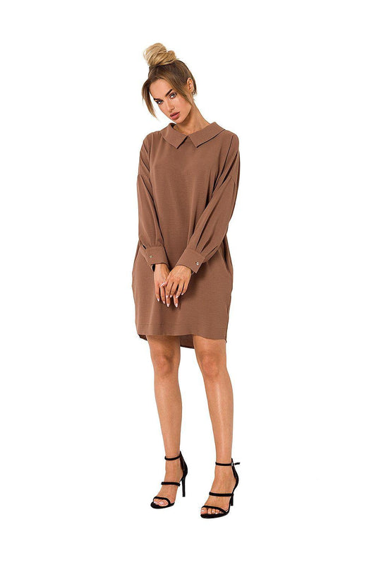 Chocolate-brown daydress with pointed collar, long sleeves, relaxed shift fit