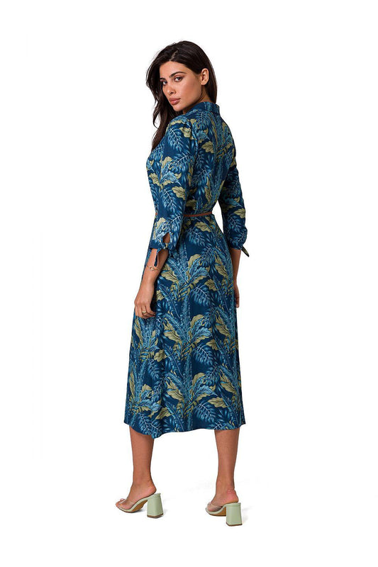 Blue patterned daydress, V-neck with 3/4 sleeves and waist tie, side view