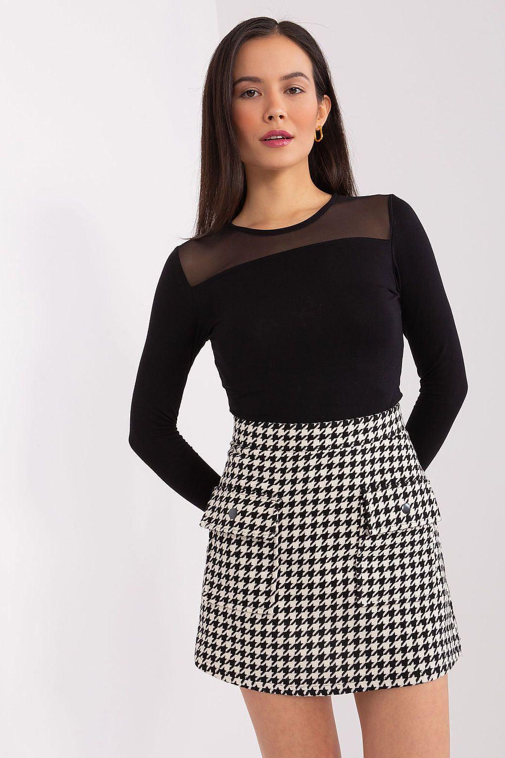 Black and white houndstooth mini skirt with elastic waist band