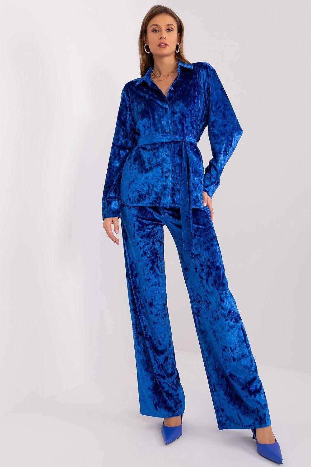 Blue velvet-look pantsuit set with button V-neck long sleeves and wide-leg trousers