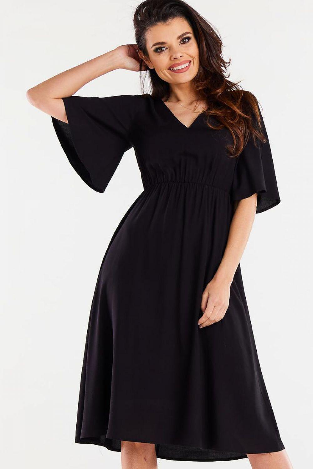 Black V-neck short-sleeve midi daydress with gathered waist skirt