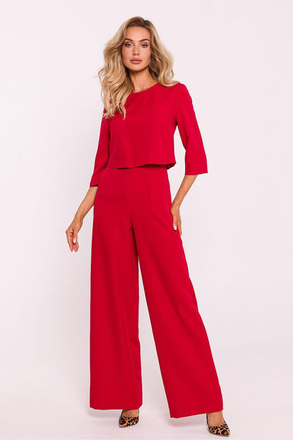 Red two-piece pantsuit with cropped blouse and wide-leg pants, 3/4 sleeves