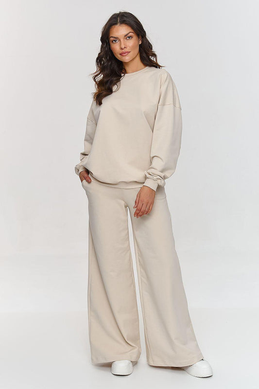 Beige 2-piece lounge set with crew-neck sweatshirt and wide-leg pants, cuffed sleeves
