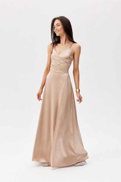 Roco Fashion long dress in beige with V-neck spaghetti straps and gathered waist