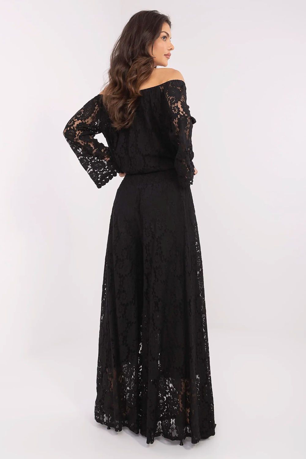  Women trousers model 211435 Italy Moda 